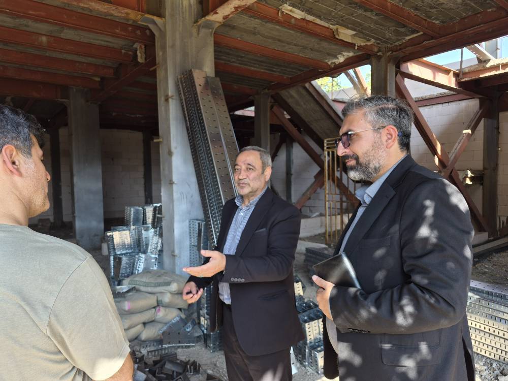 بهره‌برداری از سالن طبقاتی مجموعه ورزشی تختی اردبیل در هفته دولت ۱۴۰۶