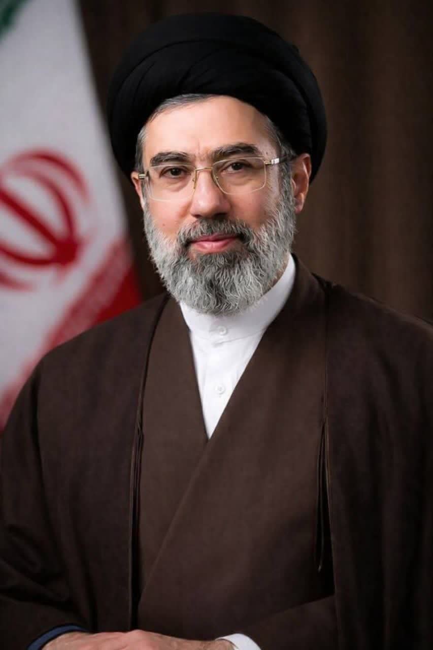 ما حامی مقام معظم رهبری هستیم