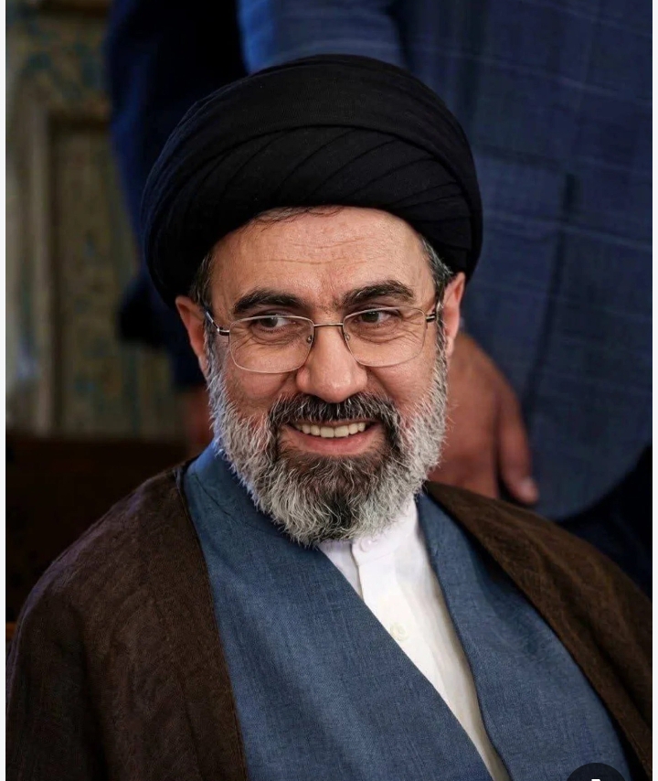 فرارسیدن سالروز ولادت رهبر فرزانه انقلاب اسلامی، حضرت آیت‌الله سید مجتبی خامنه‌ای، را به ملت شریف ایران و همه آزادگان جهان تبریک عرض می‌نماییم.