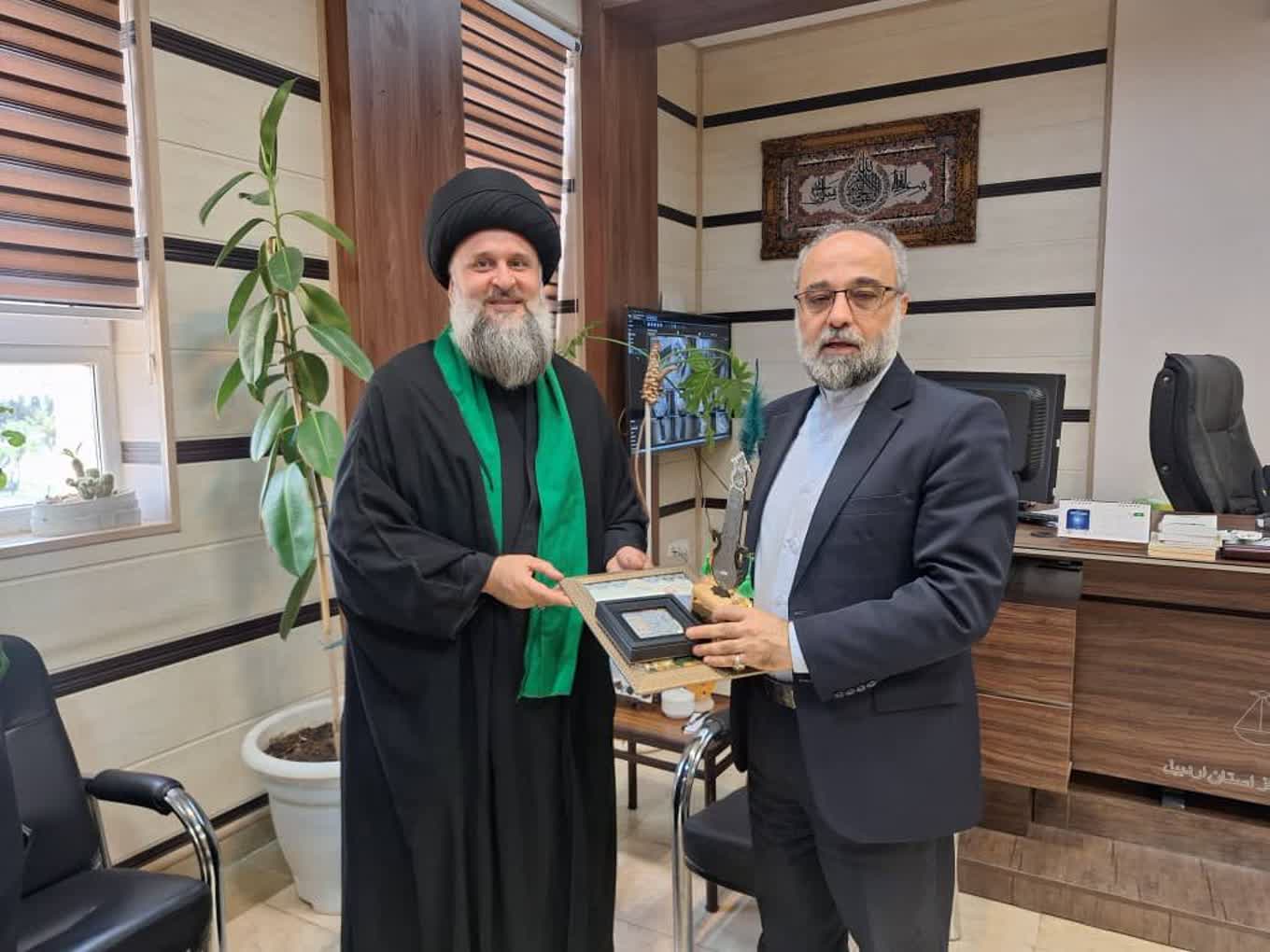 هم‌افزایی دادستانی اردبیل و گردان‌های مردمی انصارالحسین (ع) برای مقابله با آسیب‌های اجتماعی